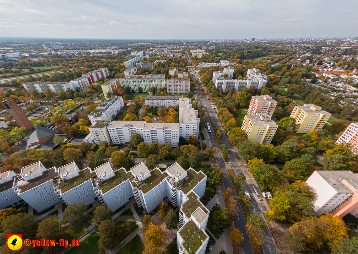 13.10.2022 - Fassadensnaierung am Karl-Marx-Ring 11-21